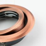 Punktowa oprawa sufitowa wpuszczana regulowana DAIRA Cooper IP20 okrągła miedź