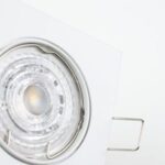 Punktowa oprawa sufitowa wpuszczana regulowana PARIL White IP20 kwadratowa biała