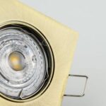 Punktowa oprawa sufitowa wpuszczana regulowana PARIL Brass IP20 kwadratowa mosiądz